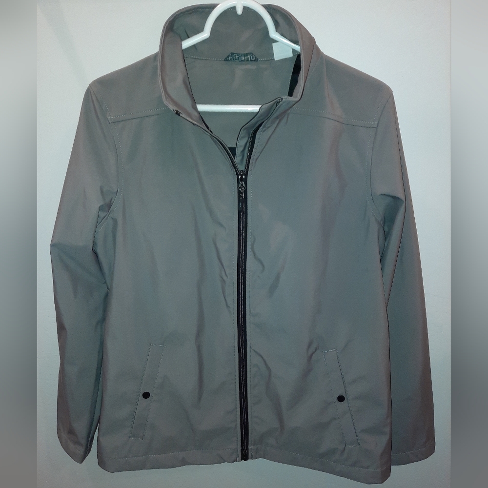 Gray Rain Jacket with Stand-Up Collar and Full-Length Zipper Size Large EUC